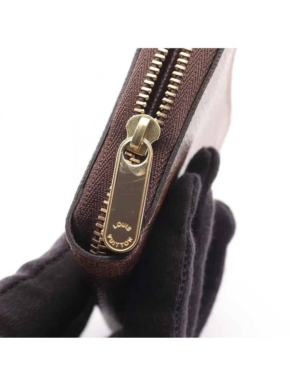 Louis Vuitton Zip Around Coin Wallet #360239L53B